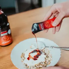 Sok z wiśni: na co naprawdę pomaga? Sen, stawy, regeneracja.